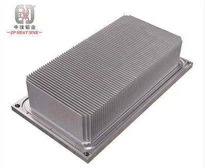 Kühlkörper aus Aluminium mit Rippen für NEV