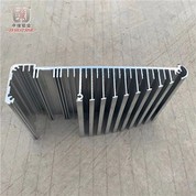 Großer Aluminium-Strangpressprofil-Kühlkörper
